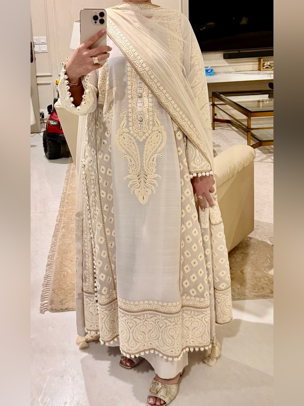 Elegant Cream Embroidered Women’s Dress with Dupatta